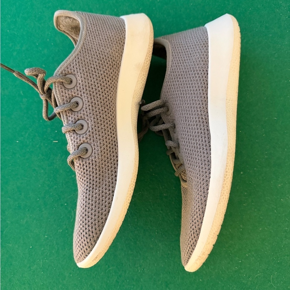 Allbirds Women’s Tree Runner Gray Sneakers - Picture 2 of 5